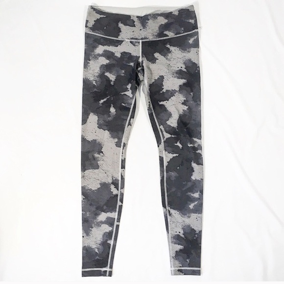 Watercolor lululemon leggings. - Picture 1 of 3